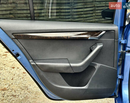 Синий Шкода Октавия, объемом двигателя 1.6 л и пробегом 216 тыс. км за 12900 $, фото 61 на Automoto.ua