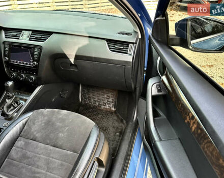 Синий Шкода Октавия, объемом двигателя 1.6 л и пробегом 216 тыс. км за 12900 $, фото 73 на Automoto.ua