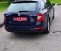 Синій Шкода Октавія, об'ємом двигуна 1.6 л та пробігом 325 тис. км за 11000 $, фото 1 на Automoto.ua