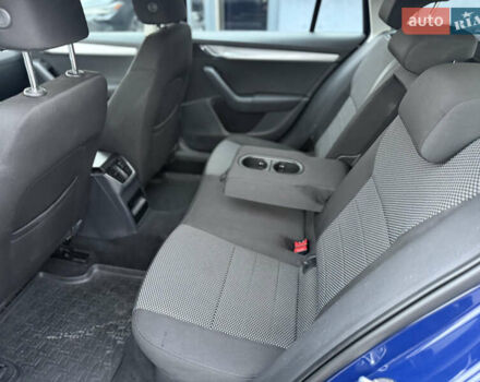 Синий Шкода Октавия, объемом двигателя 1.6 л и пробегом 276 тыс. км за 8650 $, фото 11 на Automoto.ua