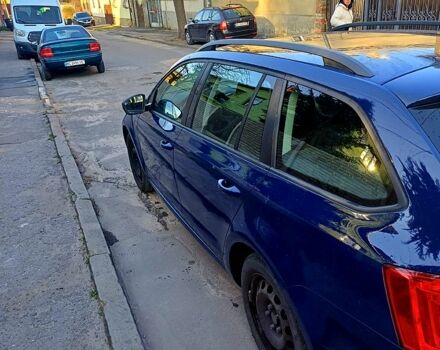 Синий Шкода Октавия, объемом двигателя 1.6 л и пробегом 181 тыс. км за 10600 $, фото 3 на Automoto.ua