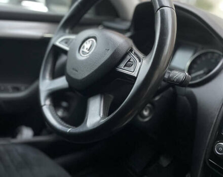 Синій Шкода Октавія, об'ємом двигуна 1.6 л та пробігом 205 тис. км за 9800 $, фото 15 на Automoto.ua