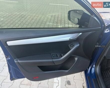 Синий Шкода Октавия, объемом двигателя 1.6 л и пробегом 285 тыс. км за 10500 $, фото 12 на Automoto.ua