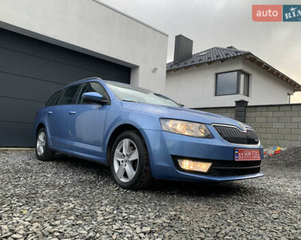 Синий Шкода Октавия, объемом двигателя 0 л и пробегом 225 тыс. км за 10950 $, фото 3 на Automoto.ua