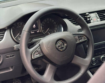 Синій Шкода Октавія, об'ємом двигуна 1.6 л та пробігом 263 тис. км за 10600 $, фото 9 на Automoto.ua