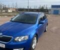 Синий Шкода Октавия, объемом двигателя 1.6 л и пробегом 302 тыс. км за 10500 $, фото 1 на Automoto.ua