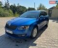 Синий Шкода Октавия, объемом двигателя 1.6 л и пробегом 332 тыс. км за 10900 $, фото 1 на Automoto.ua