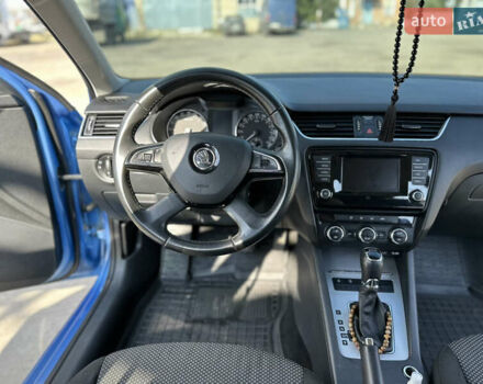Синий Шкода Октавия, объемом двигателя 1.6 л и пробегом 239 тыс. км за 11200 $, фото 15 на Automoto.ua