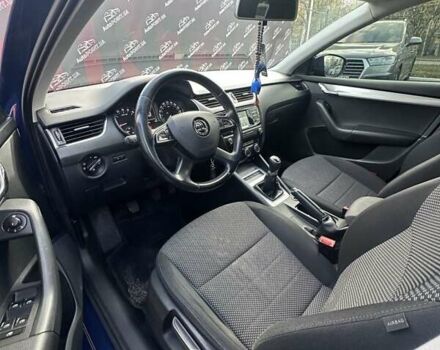 Синій Шкода Октавія, об'ємом двигуна 1.6 л та пробігом 329 тис. км за 9800 $, фото 21 на Automoto.ua