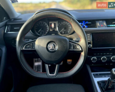 Синій Шкода Октавія, об'ємом двигуна 1.97 л та пробігом 280 тис. км за 12800 $, фото 12 на Automoto.ua