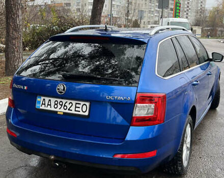 Синий Шкода Октавия, объемом двигателя 1.6 л и пробегом 316 тыс. км за 9500 $, фото 5 на Automoto.ua