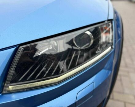 Синий Шкода Октавия, объемом двигателя 2 л и пробегом 186 тыс. км за 15000 $, фото 2 на Automoto.ua