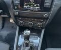 Синий Шкода Октавия, объемом двигателя 2 л и пробегом 295 тыс. км за 12999 $, фото 17 на Automoto.ua