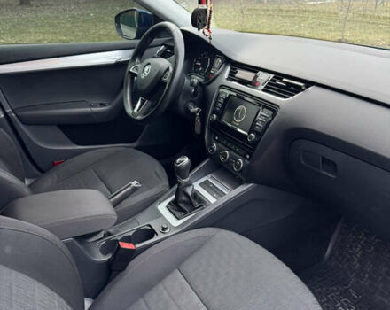 Синий Шкода Октавия, объемом двигателя 1.97 л и пробегом 258 тыс. км за 12350 $, фото 8 на Automoto.ua