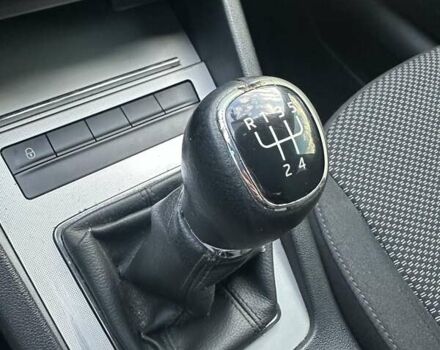 Синий Шкода Октавия, объемом двигателя 1.6 л и пробегом 329 тыс. км за 9800 $, фото 24 на Automoto.ua