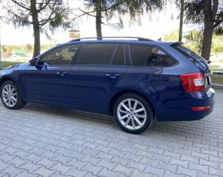 Синий Шкода Октавия, объемом двигателя 2 л и пробегом 257 тыс. км за 11900 $, фото 5 на Automoto.ua