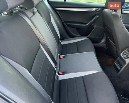 Синий Шкода Октавия, объемом двигателя 1.8 л и пробегом 306 тыс. км за 12500 $, фото 21 на Automoto.ua