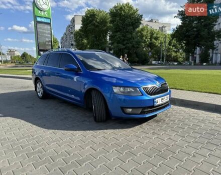 Синий Шкода Октавия, объемом двигателя 1.6 л и пробегом 268 тыс. км за 12000 $, фото 1 на Automoto.ua