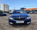 Синий Шкода Октавия, объемом двигателя 1.6 л и пробегом 355 тыс. км за 15000 $, фото 1 на Automoto.ua