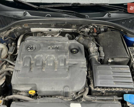 Синий Шкода Октавия, объемом двигателя 1.6 л и пробегом 316 тыс. км за 9500 $, фото 9 на Automoto.ua