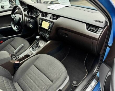 Синий Шкода Октавия, объемом двигателя 2 л и пробегом 186 тыс. км за 15000 $, фото 14 на Automoto.ua