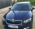 Синий Шкода Октавия, объемом двигателя 1.6 л и пробегом 220 тыс. км за 10900 $, фото 1 на Automoto.ua