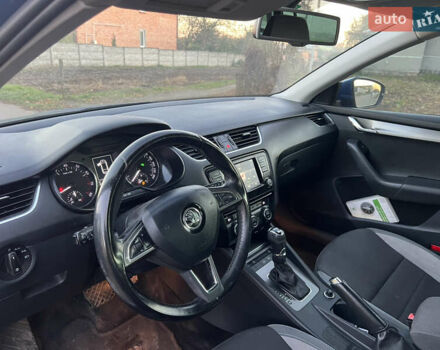 Синий Шкода Октавия, объемом двигателя 1.8 л и пробегом 306 тыс. км за 12500 $, фото 25 на Automoto.ua