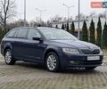 Синий Шкода Октавия, объемом двигателя 1.6 л и пробегом 188 тыс. км за 12300 $, фото 1 на Automoto.ua