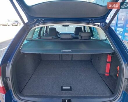 Синий Шкода Октавия, объемом двигателя 1.6 л и пробегом 200 тыс. км за 11400 $, фото 6 на Automoto.ua