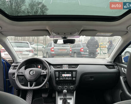 Синий Шкода Октавия, объемом двигателя 1.6 л и пробегом 225 тыс. км за 13000 $, фото 31 на Automoto.ua