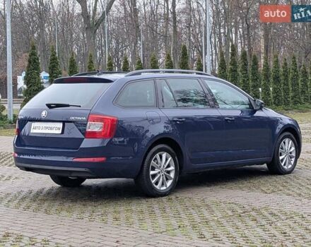 Синий Шкода Октавия, объемом двигателя 1.6 л и пробегом 188 тыс. км за 12300 $, фото 5 на Automoto.ua
