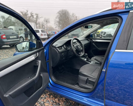 Синій Шкода Октавія, об'ємом двигуна 1.6 л та пробігом 225 тис. км за 13700 $, фото 17 на Automoto.ua