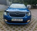 Синий Шкода Октавия, объемом двигателя 1.6 л и пробегом 201 тыс. км за 12552 $, фото 1 на Automoto.ua