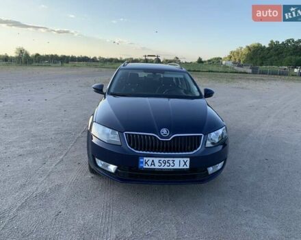 Синий Шкода Октавия, объемом двигателя 1.97 л и пробегом 235 тыс. км за 12900 $, фото 12 на Automoto.ua