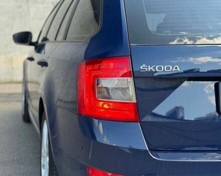 Синий Шкода Октавия, объемом двигателя 1.6 л и пробегом 220 тыс. км за 9500 $, фото 3 на Automoto.ua