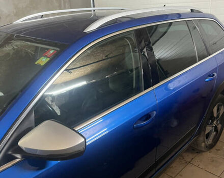 Синий Шкода Октавия, объемом двигателя 1.97 л и пробегом 250 тыс. км за 7499 $, фото 1 на Automoto.ua