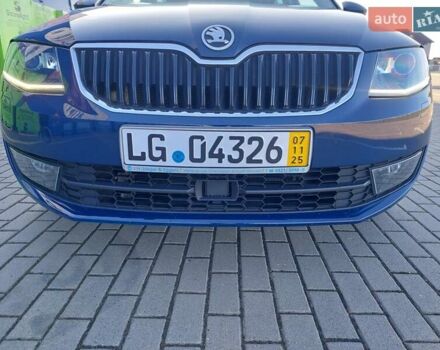 Синий Шкода Октавия, объемом двигателя 1.6 л и пробегом 200 тыс. км за 11400 $, фото 7 на Automoto.ua