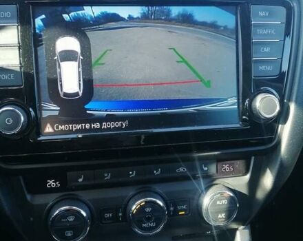 Синий Шкода Октавия, объемом двигателя 1.97 л и пробегом 251 тыс. км за 15000 $, фото 5 на Automoto.ua