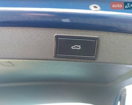 Синий Шкода Октавия, объемом двигателя 1.6 л и пробегом 200 тыс. км за 11400 $, фото 5 на Automoto.ua