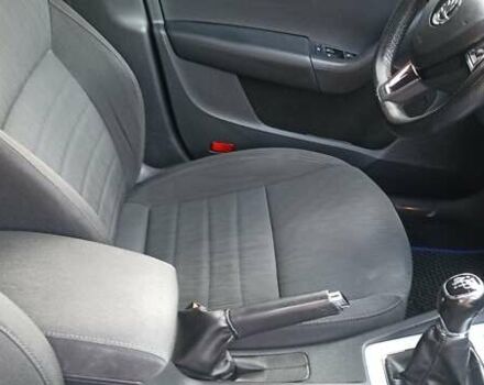 Синий Шкода Октавия, объемом двигателя 1.6 л и пробегом 299 тыс. км за 11300 $, фото 17 на Automoto.ua