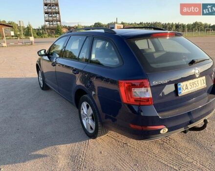 Синий Шкода Октавия, объемом двигателя 1.97 л и пробегом 235 тыс. км за 12900 $, фото 5 на Automoto.ua