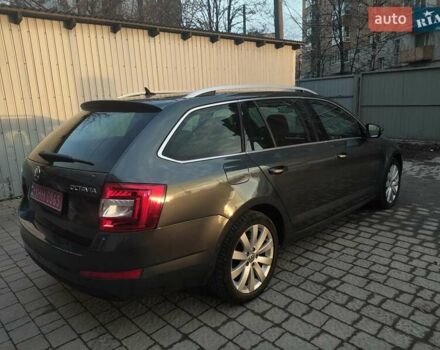 Синий Шкода Октавия, объемом двигателя 1.6 л и пробегом 144 тыс. км за 13000 $, фото 4 на Automoto.ua