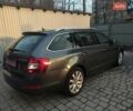Синий Шкода Октавия, объемом двигателя 1.6 л и пробегом 144 тыс. км за 13000 $, фото 4 на Automoto.ua