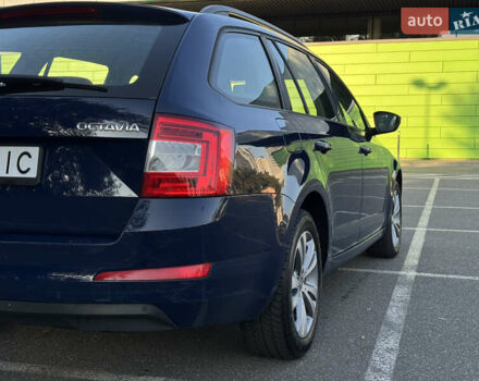 Синий Шкода Октавия, объемом двигателя 1.97 л и пробегом 372 тыс. км за 9100 $, фото 13 на Automoto.ua