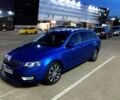 Синий Шкода Октавия, объемом двигателя 1.6 л и пробегом 283 тыс. км за 11500 $, фото 1 на Automoto.ua