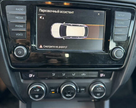 Синий Шкода Октавия, объемом двигателя 1.97 л и пробегом 372 тыс. км за 9100 $, фото 23 на Automoto.ua