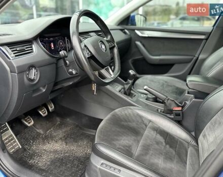Синий Шкода Октавия, объемом двигателя 1.4 л и пробегом 136 тыс. км за 16000 $, фото 12 на Automoto.ua