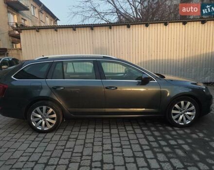 Синий Шкода Октавия, объемом двигателя 1.6 л и пробегом 144 тыс. км за 13000 $, фото 3 на Automoto.ua