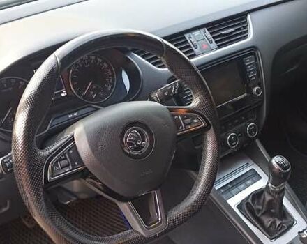 Синий Шкода Октавия, объемом двигателя 1.6 л и пробегом 299 тыс. км за 11300 $, фото 22 на Automoto.ua