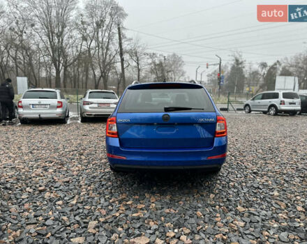 Синий Шкода Октавия, объемом двигателя 1.6 л и пробегом 225 тыс. км за 13000 $, фото 10 на Automoto.ua